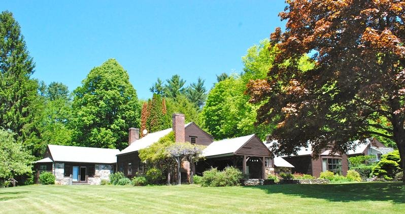 38 Rose Hill Drive in Alford 38 Rose Hill Drive in Alford